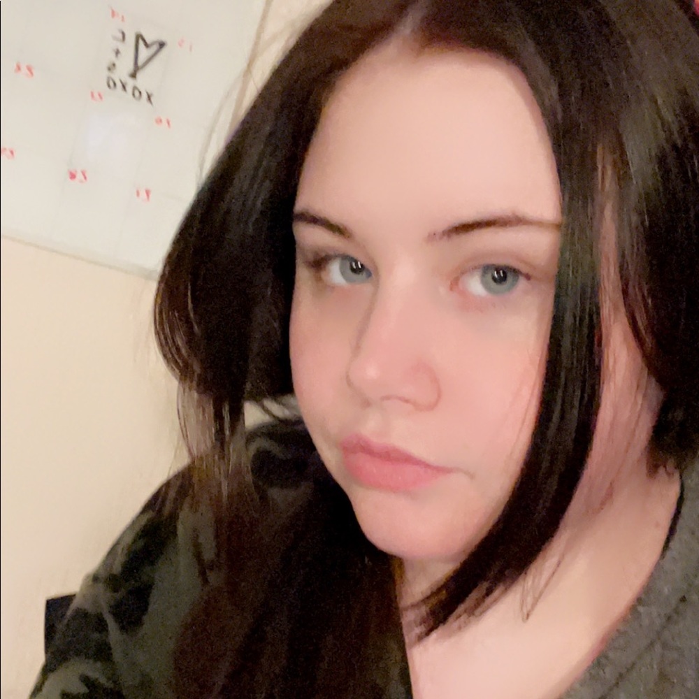 Meet your Posher, Sierra